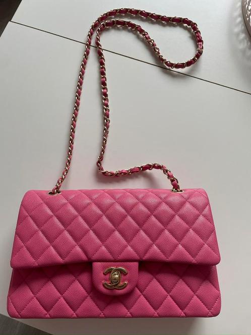 Chanel classic handbag medium, Handtassen en Accessoires, Tassen | Damestassen, Nieuw, Handtas, Roze, Ophalen