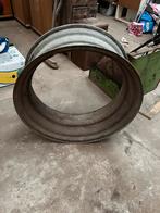 Te koop 2 velgen voor traktor international 1940, Ophalen of Verzenden, Gebruikt