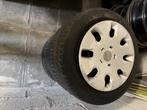 Audi A-1 4 velgen met banden, Auto-onderdelen, Banden en Velgen, 15 inch, Banden en Velgen, 185 mm, Winterbanden