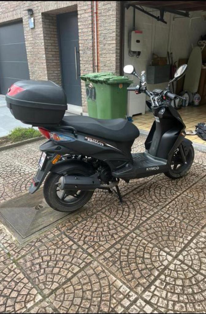 Kymco scooter b klasse, Fietsen en Brommers, Brommeronderdelen | Scooters, Kymco, Ophalen