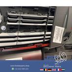 W447 VITO / V KLASSE AMG VOORBUMPER COMPLEET ROOD ORIGINEEL, Gebruikt, Ophalen of Verzenden, Bumper, Mercedes-Benz
