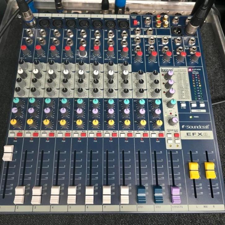 SOUNDCRAFT   EFX8   mixer / mengpaneel met lexicon effecten, Audio, Tv en Foto, Luidsprekerboxen, Zo goed als nieuw, Ophalen of Verzenden