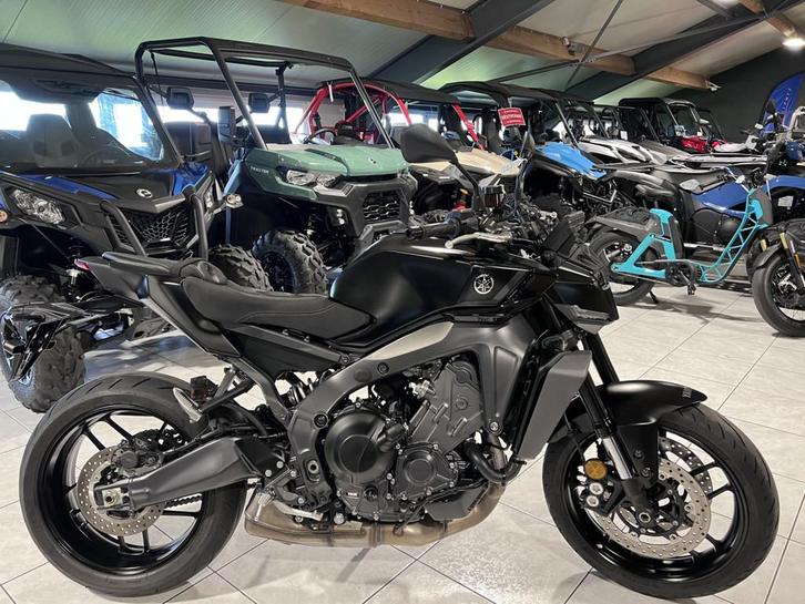 Yamaha MT-09 Selle pilote et passager confort inclus, Motoren, Motoren | Yamaha, Bedrijf, Naked bike, meer dan 35 kW, Ophalen