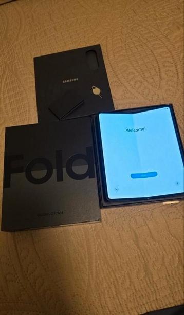 Samsung Galaxy Z Fold 4 beschikbaar voor biedingen