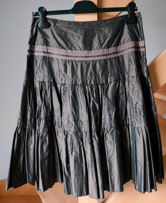 Prachtige zijde rok Nougat London. Medium of maat: 2., Kleding | Dames, Rokken, Zo goed als nieuw, Maat 38/40 (M), Bruin, Onder de knie