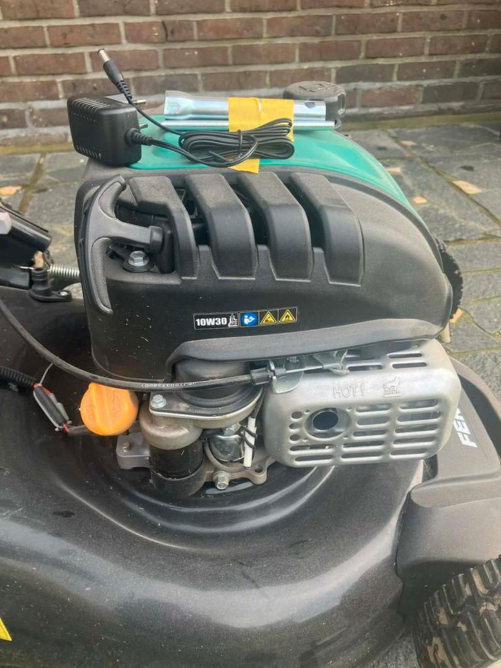 Grasmaaier benzine, Jardin & Terrasse, Tondeuses à gazon, Comme neuf, Tondeuses à gazon à essence, 40 à 49 cm, Démarrage électrique