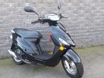 Scooterroller Peugeot V clic 50 ccm, Fietsen en Brommers, Ophalen, Overige modellen, Elektrisch, Zo goed als nieuw