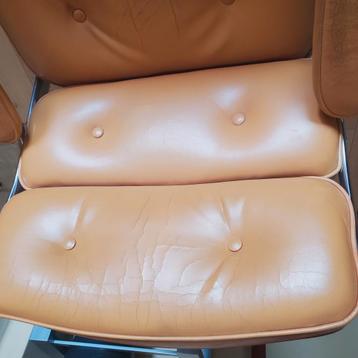 Bureaustoel Charles Eames wordt gerestaureerd beschikbaar voor biedingen