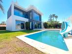 Hedendaagse vrijstaande villa/ Los Locos in Torrevieja, Immo, Torrevieja, 250 m², Spanje, Woonhuis