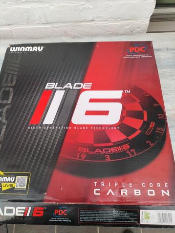 Winmau Blade 6 Triple Core, Enlèvement ou Envoi, Comme neuf