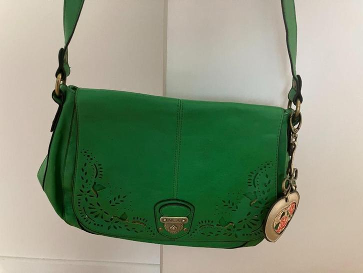 Groene nica handtas, Handtassen en Accessoires, Tassen | Damestassen, Zo goed als nieuw, Handtas, Groen, Ophalen of Verzenden