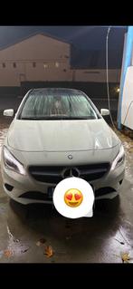 Mercedes-Benz cla 180 shooting brake, Auto's, Automaat, CLA, Overige bekleding, Wit