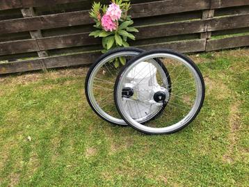 :Wielen 28 inch achterwiel 8 NEXUS versnellin. rollerbrake, Fietsen en Brommers, Fietsonderdelen, Wiel, Gebruikt, Shimano Nexus