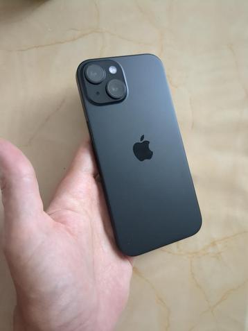iPhone 15 256GB Zwart, 89% batt. beschikbaar voor biedingen