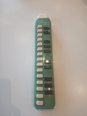 Melodica Soprano Hohner disponible aux enchères