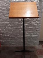 Muziekbureau of lees- of presentatiestandaard, Ophalen, Gebruikt, Muziekstandaard