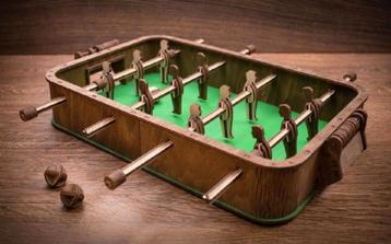Houten tafelvoetbal 3D  beschikbaar voor biedingen