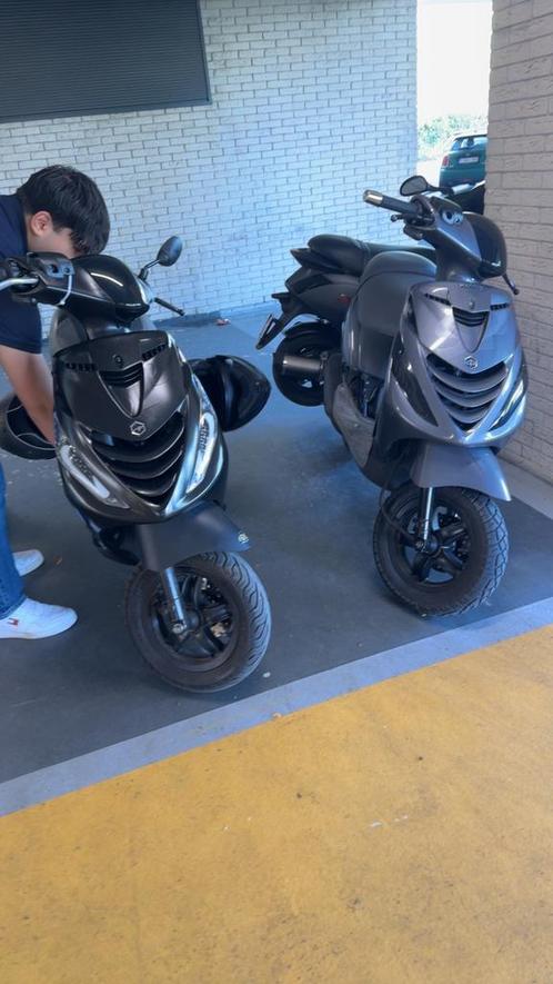 piaggio zip 125cc, Fietsen en Brommers, Scooters | Piaggio, Zo goed als nieuw, Zip, Ophalen