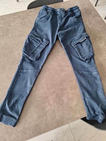 Broek vingino maat 176 beschikbaar voor biedingen