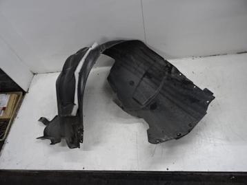 BINNENSPATSCHERM RECHTS VOOR Ford USA Mustang VI Fastback beschikbaar voor biedingen