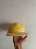 Casquette lacoste jaune très rare