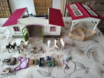 Schleich Horseclub,paardenbox,wasplaats + mobiele dierenarts beschikbaar voor biedingen