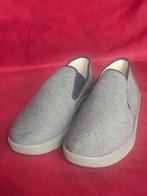 Espadrilles gris bleu pointure 44 neuves, Kleding | Heren, Schoenen, Blauw, Nieuw, Ophalen of Verzenden, Espadrilles of Moccasins
