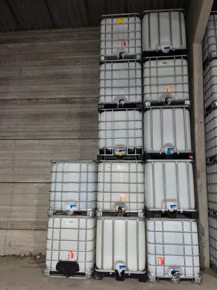 Complete Cubi IBC-tanktank van 1000 l (met kooi en pallet), Tuin en Terras, Regentonnen, Gebruikt, Kunststof, 150 liter of meer