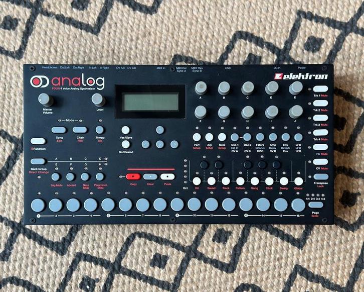 Elektron Analog Four, Muziek en Instrumenten, Synthesizers, Zo goed als nieuw, Ophalen of Verzenden