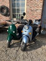 2x Elektrische brommer B klasse EBRETTI en MINERVA, Fietsen en Brommers, Elektrische fietsen, Ophalen, Zo goed als nieuw, 50 km per accu of meer