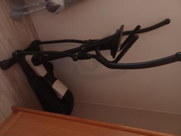crosstrainer beschikbaar voor biedingen