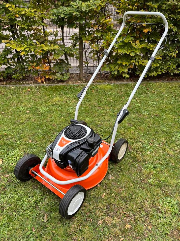Stihl RM2R grasmaaier, Tuin en Terras, Grasmaaiers, Zo goed als nieuw, Ophalen