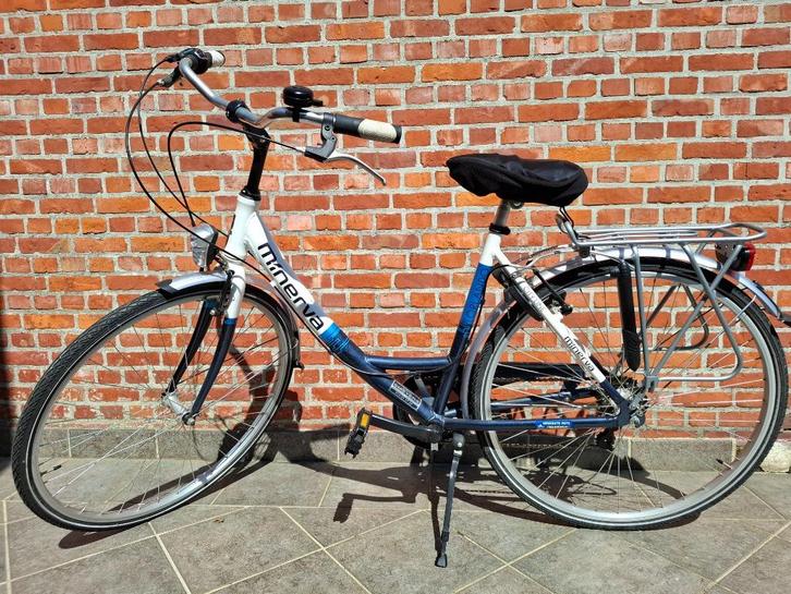 Damesfiets Minerva, Fietsen en Brommers, Fietsen | Dames | Damesfietsen, Zo goed als nieuw, (Extra) lage instap, Versnellingen