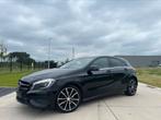 Mercedes A180I Sport - Xenon - Weinig kilometers, Auto's, Mercedes-Benz, Leder en Stof, Zwart, 5 deurs, A-Klasse