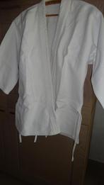 JUDOPAK MET TWEE GORDELS SHUGYO, Sport en Fitness, Vechtsporten en Zelfverdediging, Ophalen, Zo goed als nieuw, Judo, Vechtsportpak