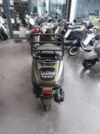 GTS toscana exclusive nieuwe scooter A/B euro 5, Fietsen en Brommers, Ophalen, Gts, Nieuw, Benzine