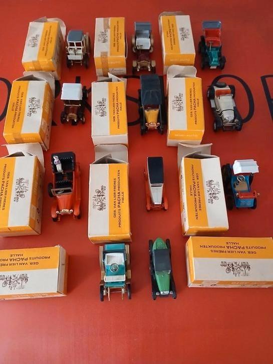 11 miniatuurauto's Magma, gebroeders Van Lier. Made in W.Ger, Hobby en Vrije tijd, Modelauto's | 1:43, Nieuw, Ophalen of Verzenden