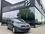 Volkswagen Touran 1.5 TSI Trendline DSG Navigatie-Panodak-BT, Auto's, 4 cilinders, 7 zetels, Bedrijf, 5 deurs