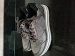 Grijze Glitter Sneaker Maat 38, Ophalen of Verzenden, Nieuw