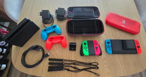 Nintendo Switch OLED + Accessories, Games en Spelcomputers, Spelcomputers | Nintendo Switch, Zo goed als nieuw, Switch OLED, Met 2 controllers
