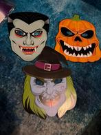 Déguisements-masque, Enlèvement