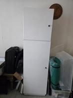 ARMOIRE avec clefs, Ophalen, Gebruikt