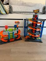 Hot wheels car wash en mega garage, Ophalen, Racebaan, Opwindmechanisme, Zo goed als nieuw