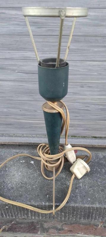 Pied de lampe kalff beschikbaar voor biedingen