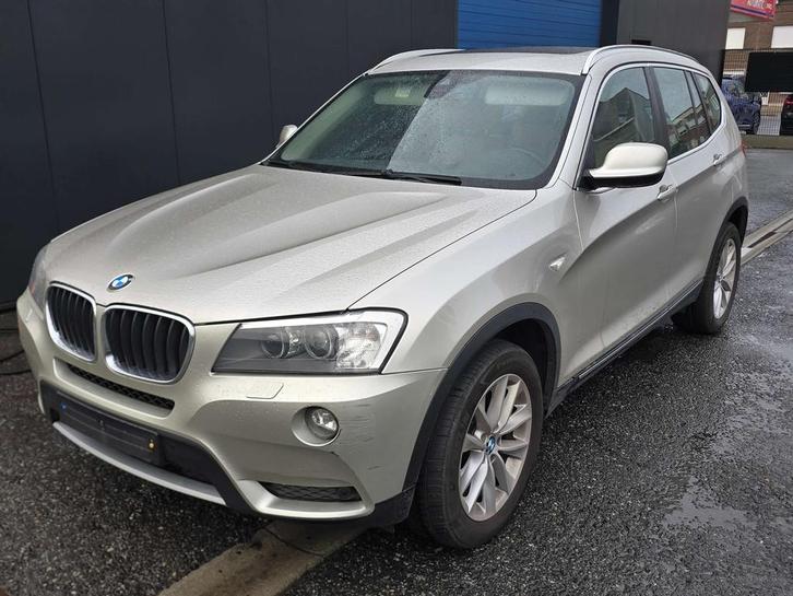 BMW X3 X3 xDrive20d Aut / pano / dab / EXPORT MARCHAND, Autos, BMW, Entreprise, Achat, X3, 4x4, ABS, Airbags, Air conditionné