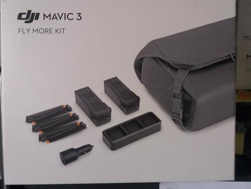 DJI Mavic 3 [combo fly) tas, .batterij  propellers. Rc pro ., Hobby en Vrije tijd, Modelbouw | Radiografisch | Helikopters en Quadcopters