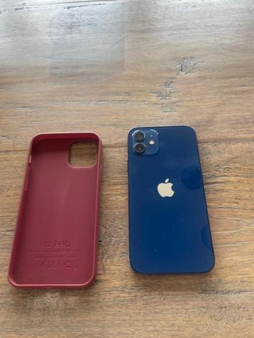 i phone 12 64 Go à vendre en parfait état., Enlèvement, Utilisé, Sans simlock, Bleu