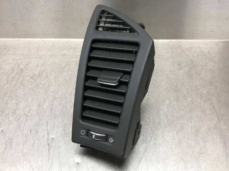 AERATEUR TABLEAU DE BORD Hyundai i40 CW (VFC), Utilisé, Hyundai