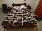 Compleet bed 140 cm gratis weg te geven., Huis en Inrichting, Ophalen, Gebruikt, Bruin, Tweepersoons