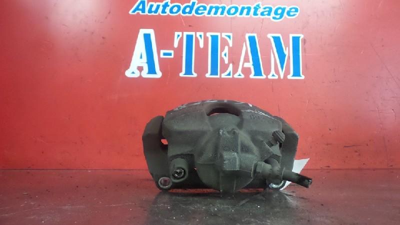 ETRIER DE FREIN AVANT DROIT ABS Renault Megane II (BM / CM), Utilisé, Renault